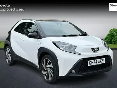 Used Toyota Aygo X 72 HP (52 kW) 2024 White SUV