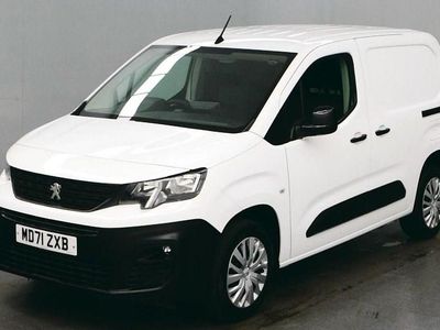 Used Peugeot Partner Premium 100 HP (73 kW) 2022 White MPV
