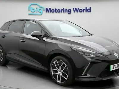 Używany MG MG4 EV Trophy 150 kW (204 KM) 2025 Hatchback