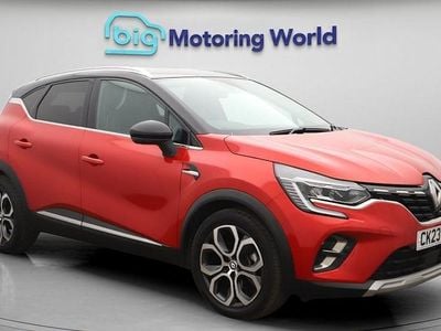 Used Renault Captur Techno 143 HP (105 kW) 2023 Red/black SUV