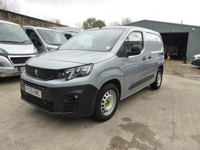 Second-hand Peugeot Partner 131 CP (96 kW) 2020 Gri Monovolum