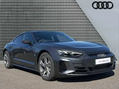 Used Audi e-tron GT quattro Comfort 384 kW (523 HP) 2023 Grey Sedan