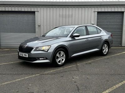 Grey Used 2016 Skoda Superb Hatchback | £6,900 (Good price)