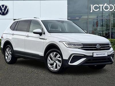 Used VW Tiguan Allspace Life 150 HP (110 kW) 2024 White SUV