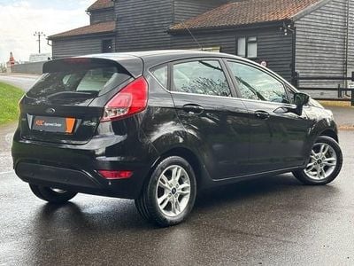 Used Ford Fiesta Zetec 100 HP (73 kW) 2016 Black Hatchback