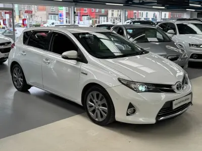 Używany Toyota Auris Hybrid