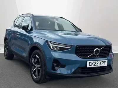 Used Volvo XC40 Plus 194 HP (142 kW) 2023 Blue SUV