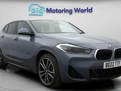 Begagnad BMW X2 M Sport 221 HK (162 kW) 2022 Grå SUV