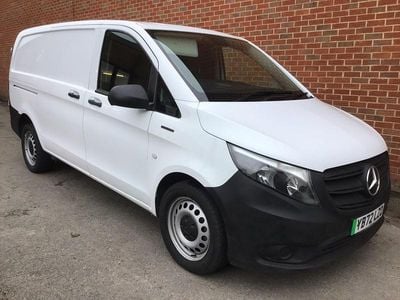 Used Mercedes e-Vito Progressive 85 kW (116 HP) 2022 White MPV