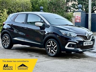 Black/cream Used 2018 Renault Captur Iconic SUV | £5,990 (Fair price)