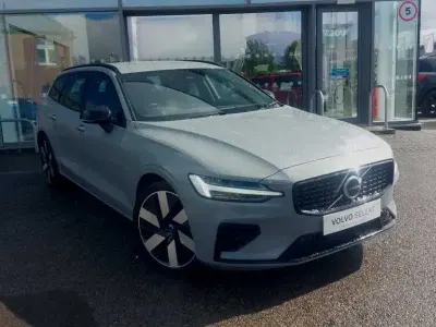 Used Volvo V60 Plus 350 HP (257 kW) 2025 Grey Estate