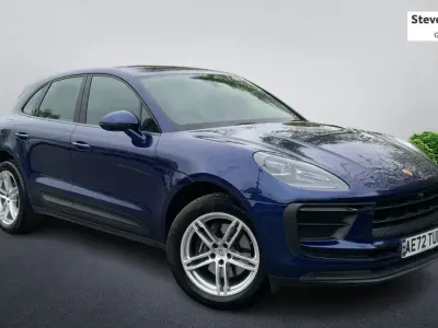 Used Porsche Macan 265 HP (194 kW) 2022 Blue SUV