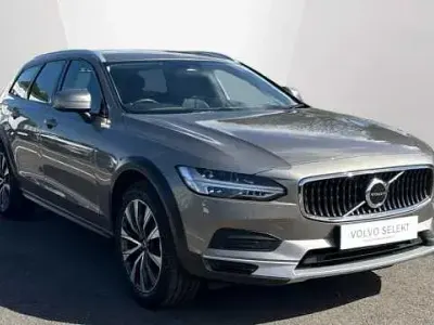 Used Volvo V90 CC 232 HP (170 kW) 2022 Estate