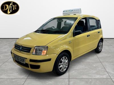 Yellow Used 2006 Fiat Panda Dynamic Hatchback | £2,495 (A bit pricey)
