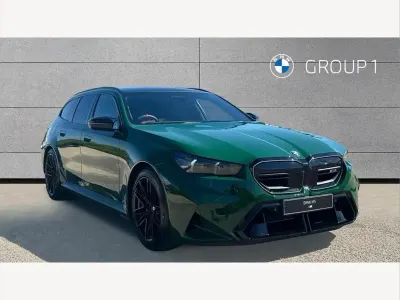 New BMW M5 Comfort Edition 727 HP (534 kW) 2026 Green Estate