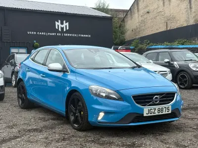 Used Volvo V40 R-Design 2015 Blue Hatchback