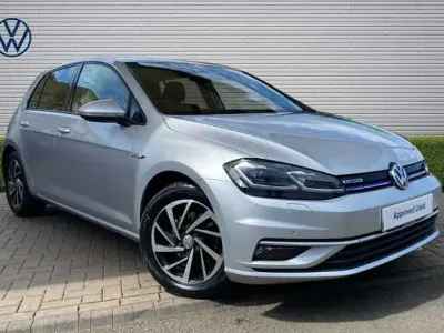 Used VW Golf VIII Edition 130 HP (95 kW) 2020 Silver Hatchback