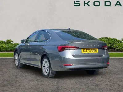 Used Skoda Octavia SE L 150 HP (110 kW) 2023 Graphite grey metallic Hatchback