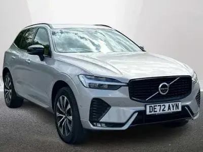 Usado Volvo XC60 Plus 194 CV (142 kW) 2023 Plateado SUV
