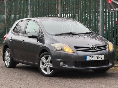 Used Toyota Auris SR 132 HP (97 kW) 2011 Grey Hatchback