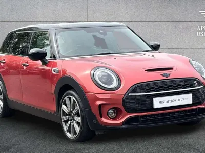 Used Mini Cooper S Clubman Exclusive 176 HP (129 kW) 2022 Red Estate