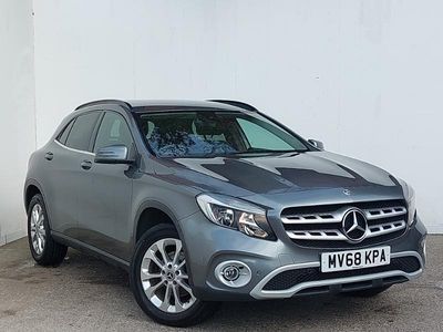 Used Mercedes GLA200 Executive 156 HP (114 kW) 2018 Grey SUV