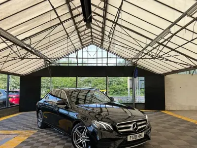 Begagnad Mercedes E220 AMG line 194 HK (142 kW) 2018 Svart Sedan