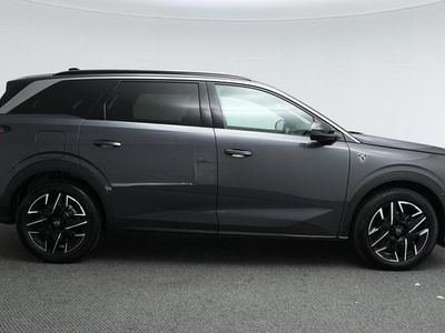 Second-hand Peugeot 5008 GT 134 CP (98 kW) 2025 Gri SUV