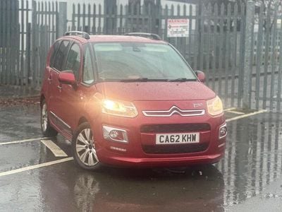 Used Citroën C3 Picasso Exclusive 2013 Red MPV