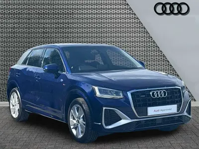 Begagnad Audi Q2 S-Line 150 HK (110 kW) 2021 Blå SUV