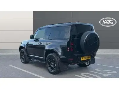 Używany Land Rover Defender SE Dynamic 249 KM (183 kW) 2022 Czarny SUV