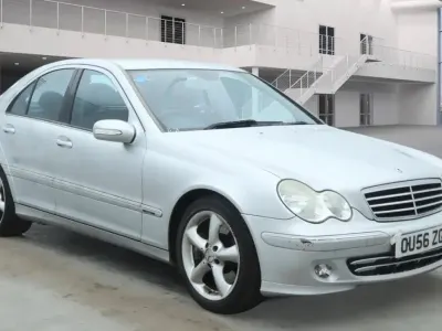 Used Mercedes C180 Avantgarde 2006 Silver Sedan