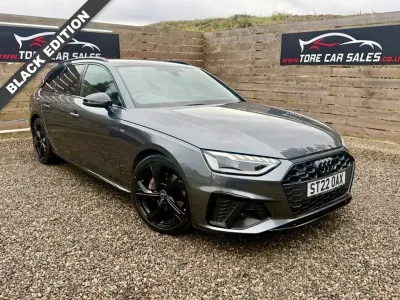 Usado Audi A4 Black Edition 204 CV (150 kW) 2022 Gris Familiar