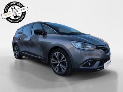 Used Renault Grand Scénic IV Dynamique 130 HP (95 kW) 2017 Grey MPV