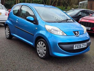 Used Peugeot 107 68 HP (50 kW) 2006 Blue Hatchback