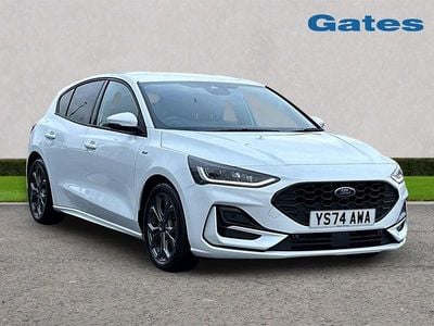 Used Ford Focus ST-Line 125 HP (91 kW) 2024 White Hatchback