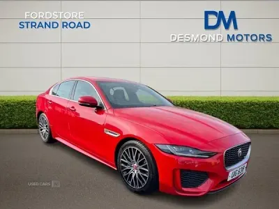 Used Jaguar XE R-Dynamic 180 HP (132 kW) 2019 Red Sedan