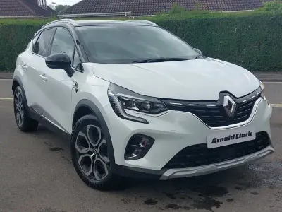 Begagnad Renault Captur Techno 91 HK (66 kW) 2023 Vit SUV