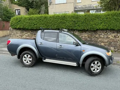 Second-hand Mitsubishi L200 158 CP (116 kW) 2006 Gri Pickup