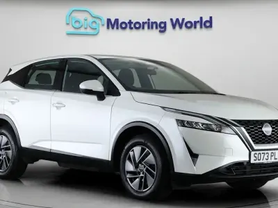 Używany Nissan Qashqai Acenta Premium 140 KM (102 kW) 2023 SUV