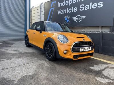 Used Mini Cooper S Hatch 192 HP (141 kW) 2016 Orange Hatchback
