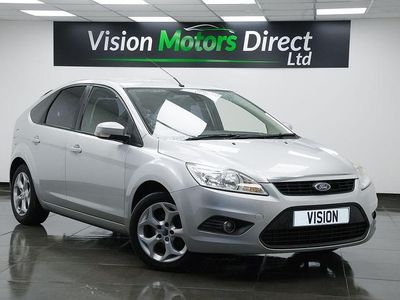 Begagnad Ford Focus Sport 2010 Silver Halvkombi
