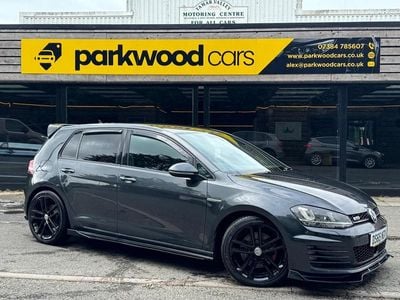 VW Golf VII