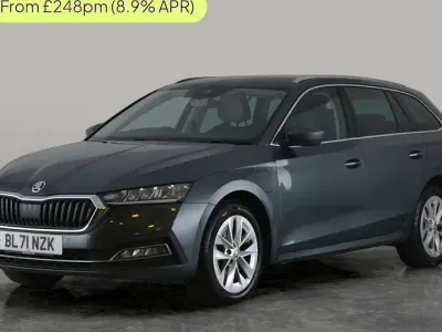 Usado Skoda Octavia SE L 204 CV (150 kW) 2022 Gris Familiar
