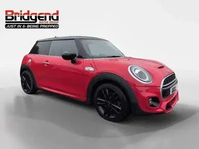 Used Mini Cooper S Hatch 2019 Red Hatchback