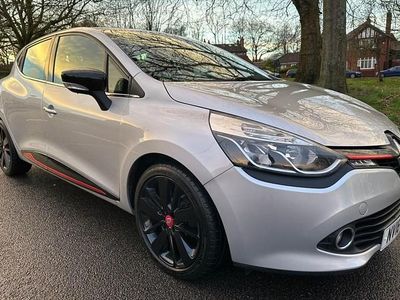 Used Renault Clio IV Dynamique 90 HP (66 kW) 2016 Silver Hatchback