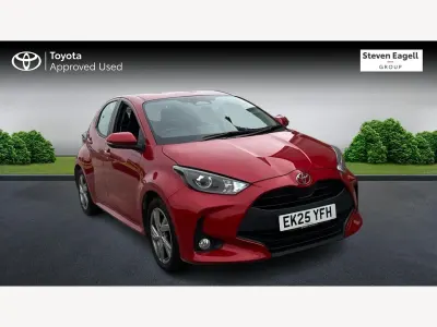 Used Toyota Yaris 2025 Red Hatchback