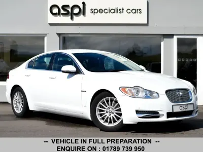 Usado Jaguar XF Luxury 238 HP (175 kW) 2010 Branco Sedan