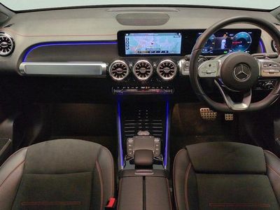 Mercedes EQB350