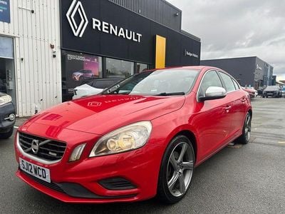 Used Volvo S60 R-Design 115 HP (84 kW) 2012 Red Sedan
